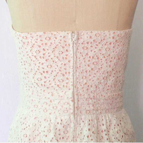 HOST PICK ❤️ UO WHITE PINK COTTON EYELET SWEETHEART STRAPLESS DRESS 12 NWT - Picture 10 of 12